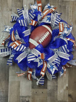 Load image into Gallery viewer, Football Wreath, Cowboys Wreath, NFL Ribbon Wreath, NFL Wreath, Sport Fan Wreath, Sport Wreath, Football Season Wreath, Door Decor
